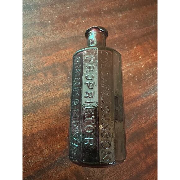 2 Vintage Miniature Purple Elixir and Medicine Bottles - Picture 6 of 11